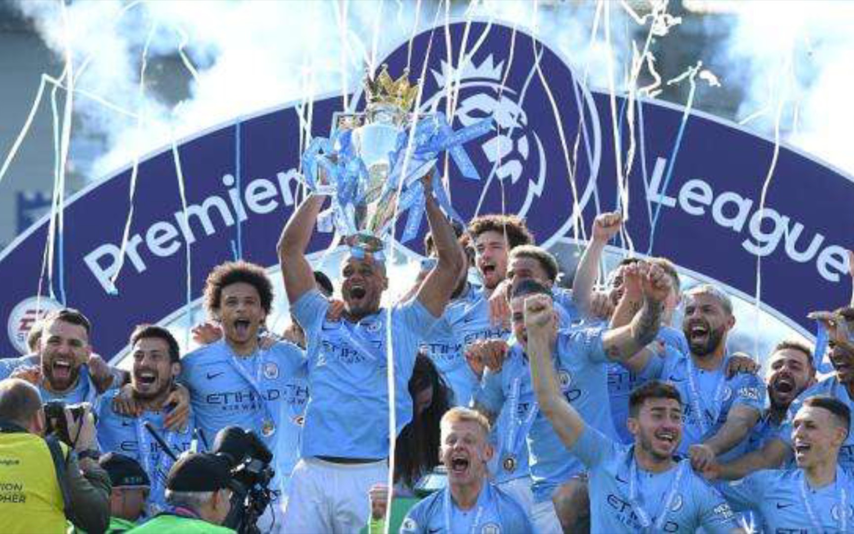 出了不同的 出了不同的